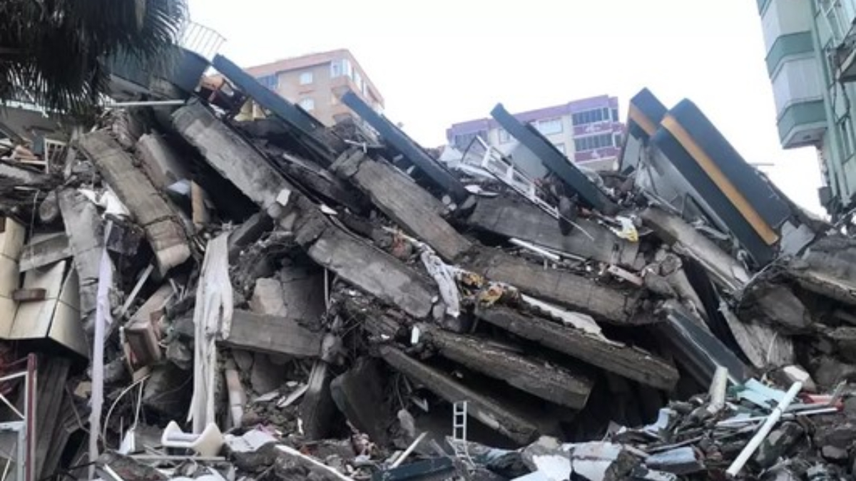 Kahramanmaraş'ta 19 kişinin öldüğü binada mahkeme ve belediye, usulsüz tadilatı tespit etti