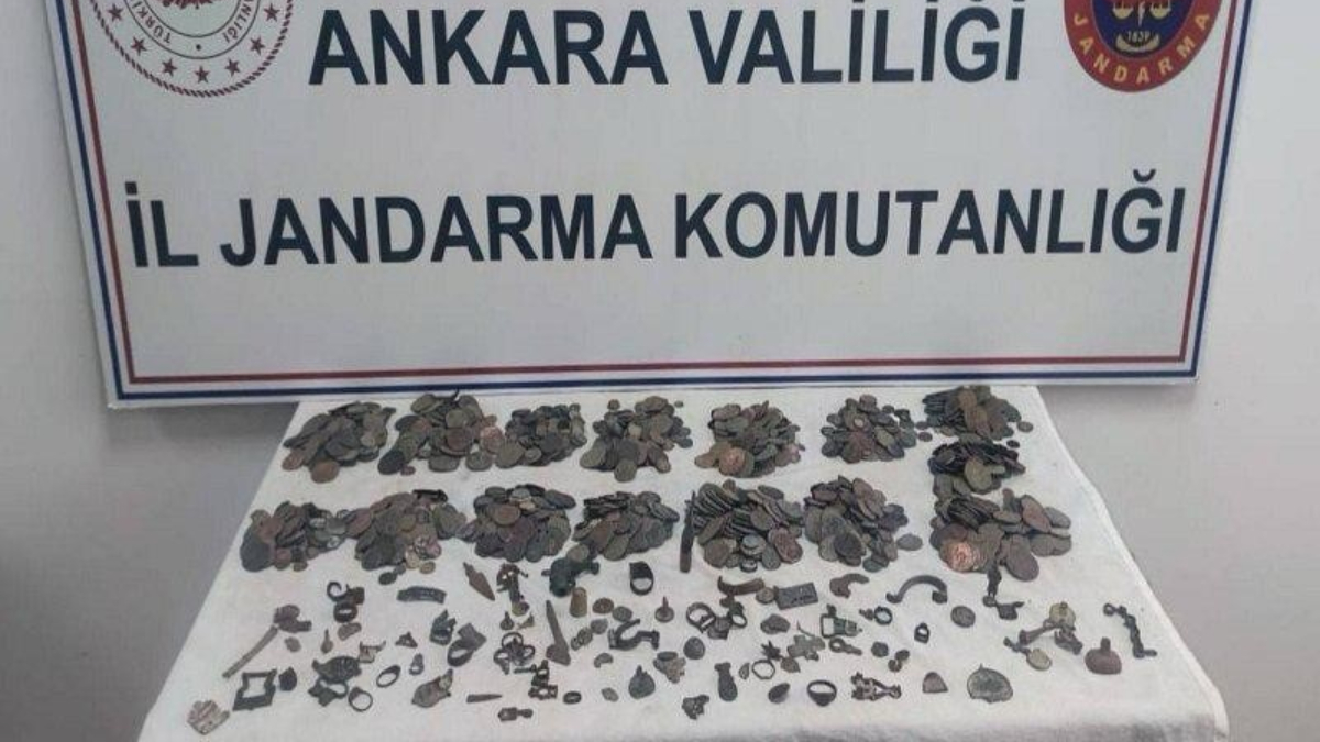 Ankara'da tarihi eser kaçakçılarına baskın