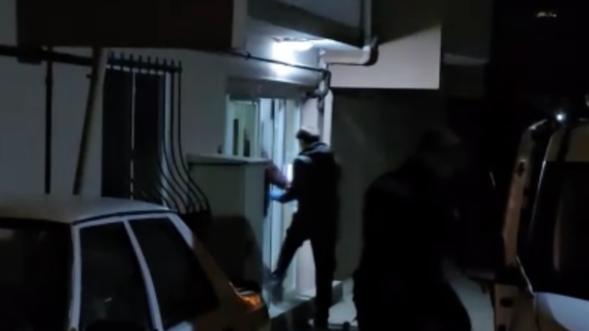 Kastamonu'da kavga ettiği şahsa benzetti: Pompalı tüfekle rehin aldı