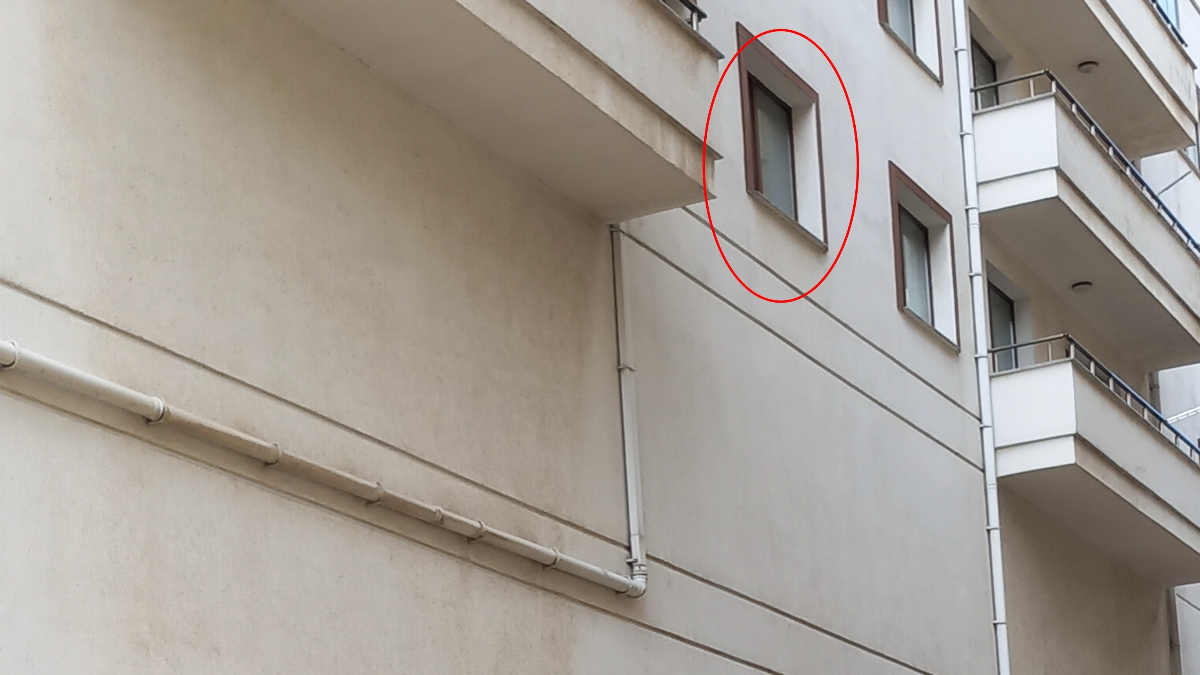 Tekirdağ'da 3. kattan düşen 2 yaşındaki bebek hayatını kaybetti