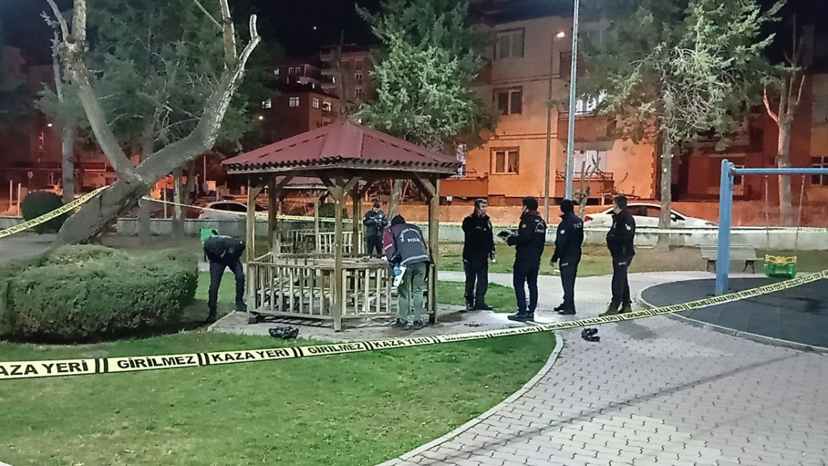 Silahlı saldırıya uğradı! Çorum’da ayaklarından vurulan gencin bacakları ampute edildi