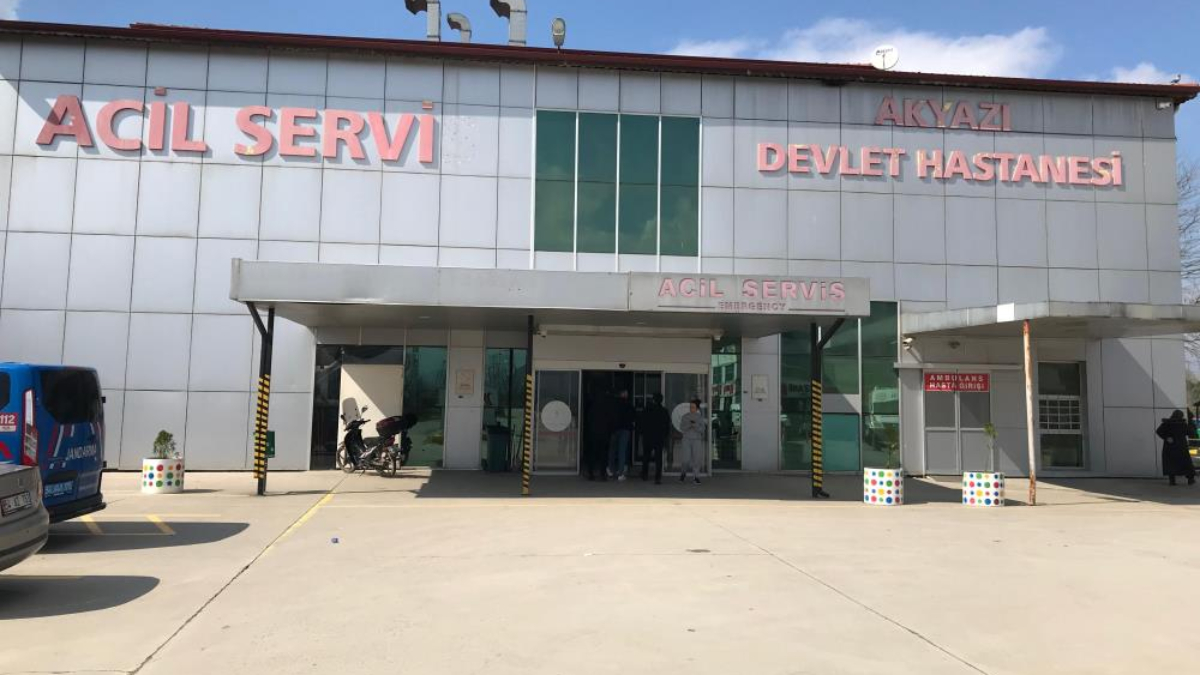 Sakarya'da fabrikada üzerine malzeme sepeti düşen işçi hayatını kaybetti