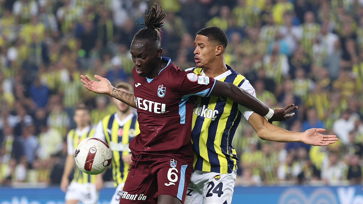 Trabzonspor - Fenerbahçe maçının ilk 11'leri