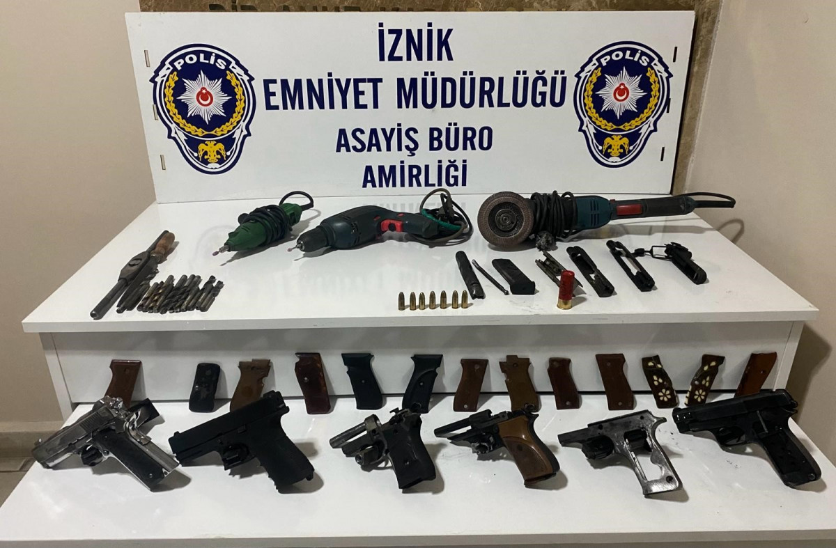 Bursa'da kaçak silah atölyesine operasyon: 1 gözaltı