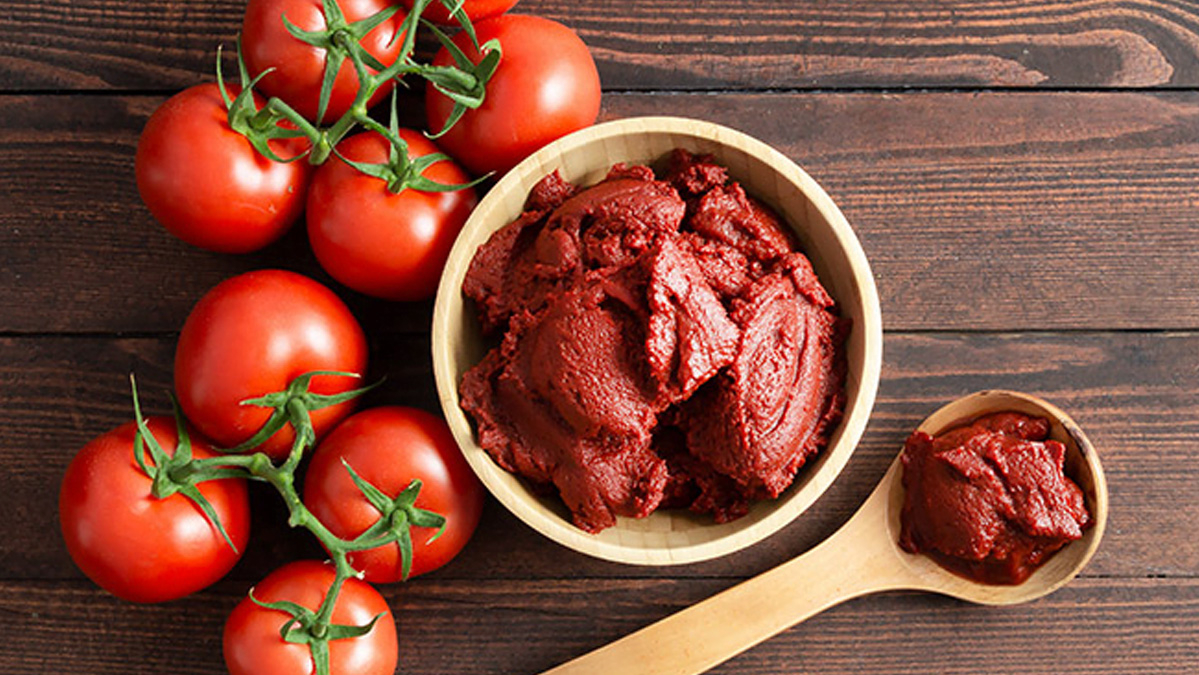 Salçaya ondan birkaç damla sıkın, küf sorununu maziye gömün…