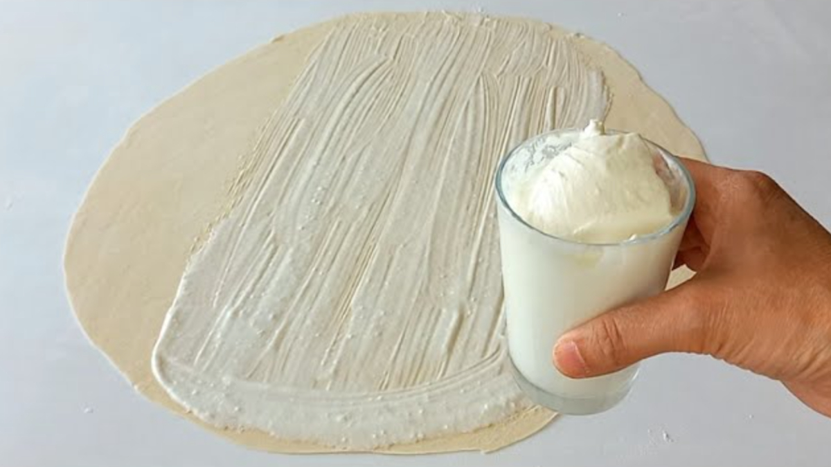 Yufka hamuruna biraz ekleyin, yufkalarınız zar gibi incecik olsun