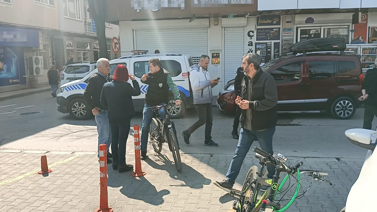 Bursa'da kar payı vaadiyle müşterilerini dolandırıp kaçan kuyumcular yakalandı