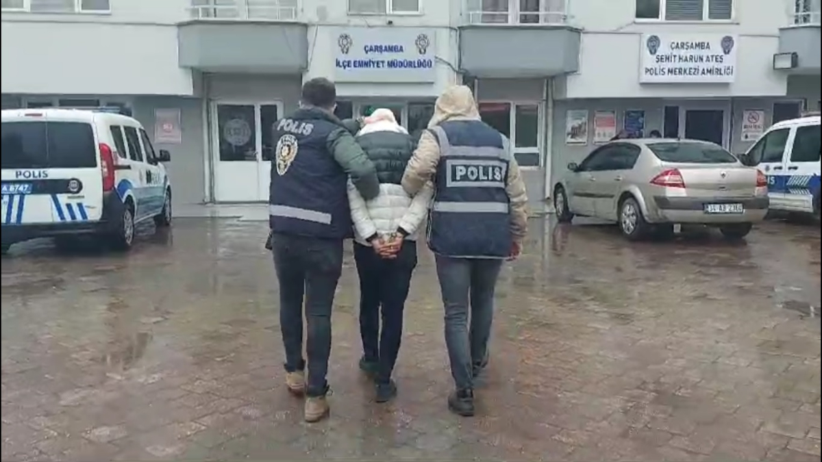 Samsun'da iftara giden komşusunun altın ve parasını çaldı
