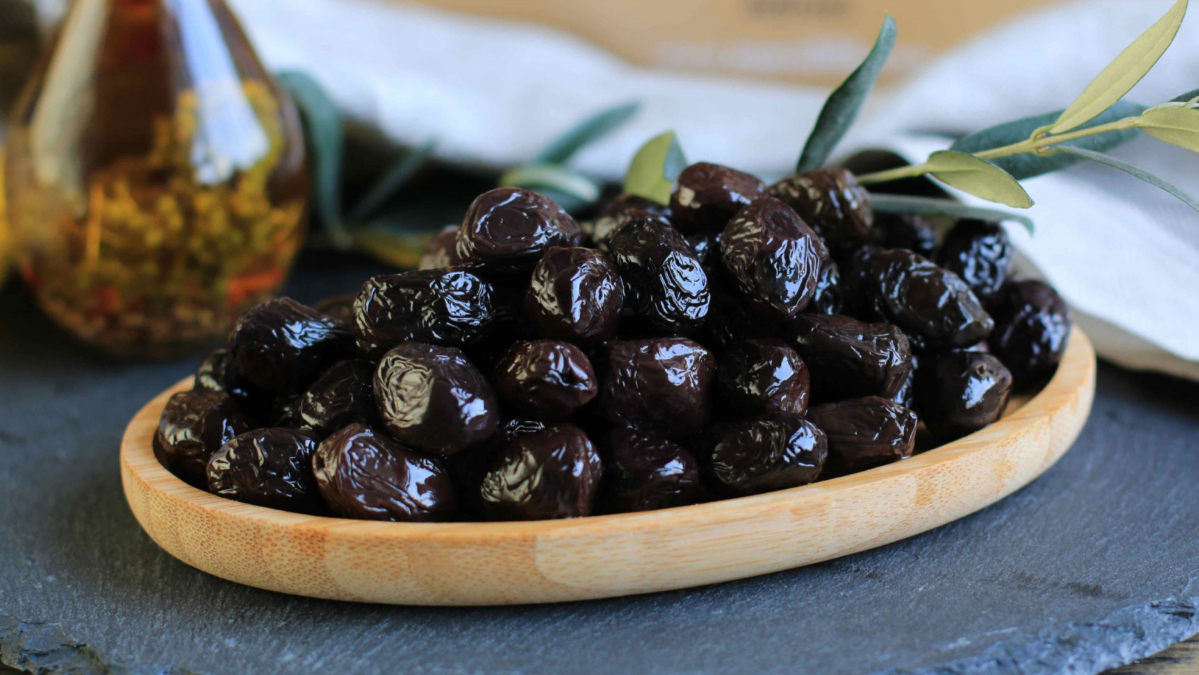 Aç karnına 5 tane zeytin yiyin, o sağlık sorunlarına veda edin...