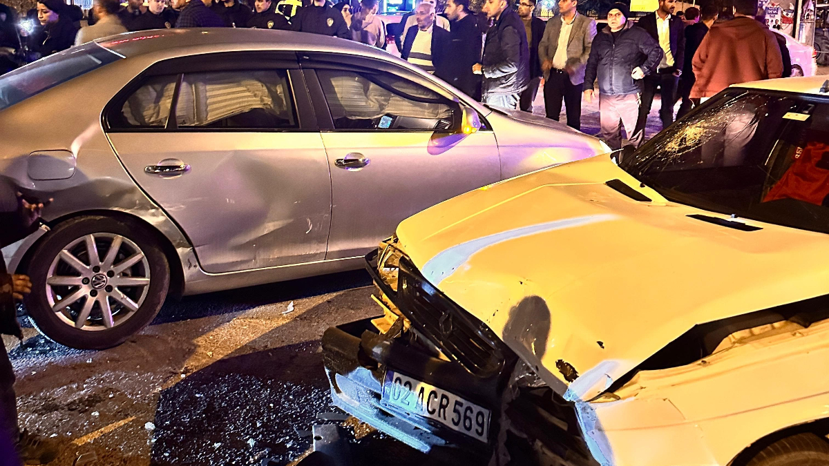 Adıyaman'da korkunç kaza: 12 kişi yaralandı