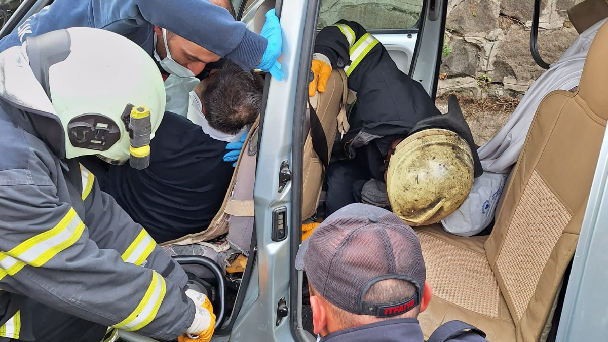 Giresun'da trafik kazası: 1 ölü 2 yaralı