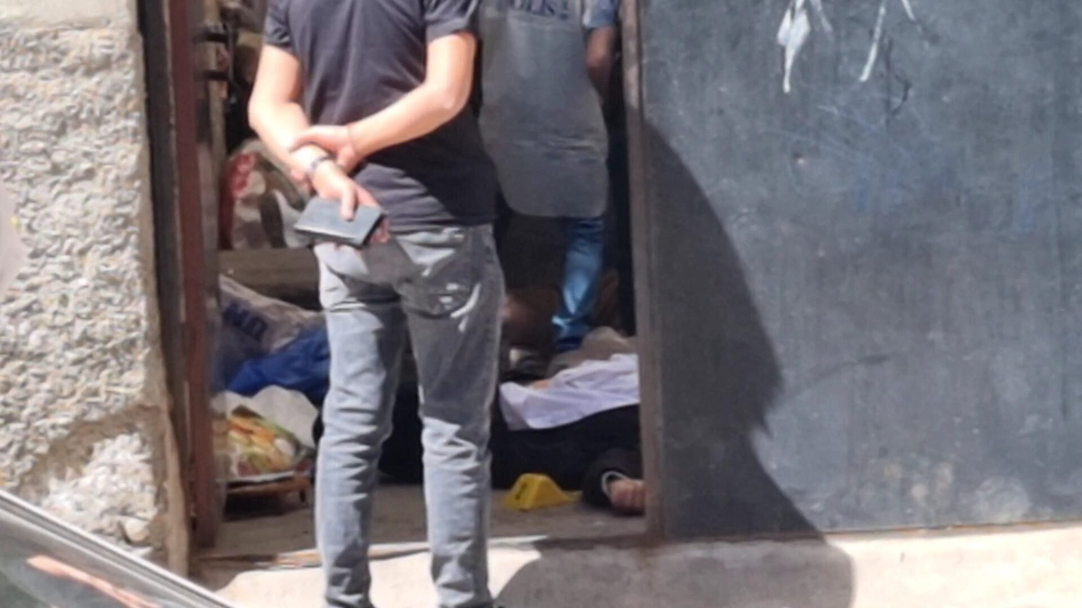 Diyarbakır'da 1 saat önce boşandığı eşi ile yanındaki adamı öldürdü: Gözaltına alındı