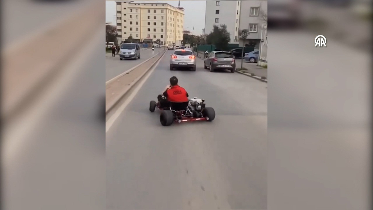 İstanbul'da trafikte karting aracıyla drift yapan sürücüye para cezası