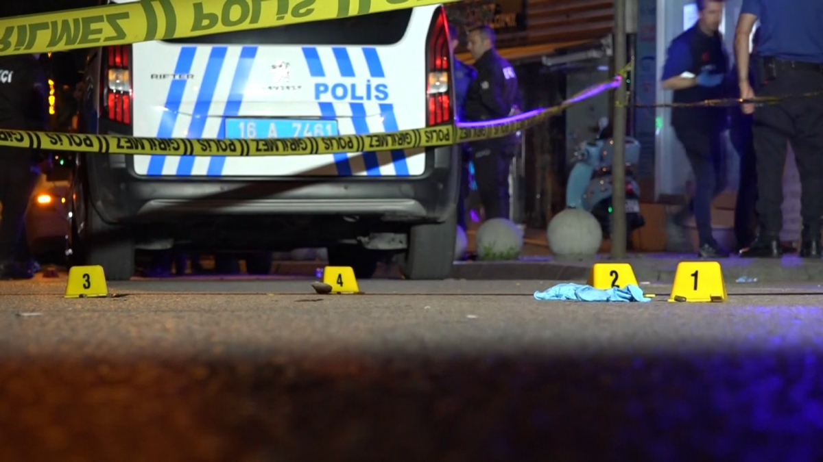 Bursa'da gittiği gece kulübünün sahibini öldüren sanığa müebbet