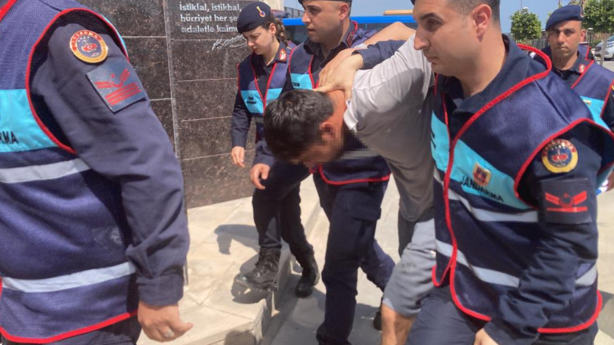 Mersin'de 3 kişilik ailenin öldüğü yangınlarla ilgili şüpheli yakalandı