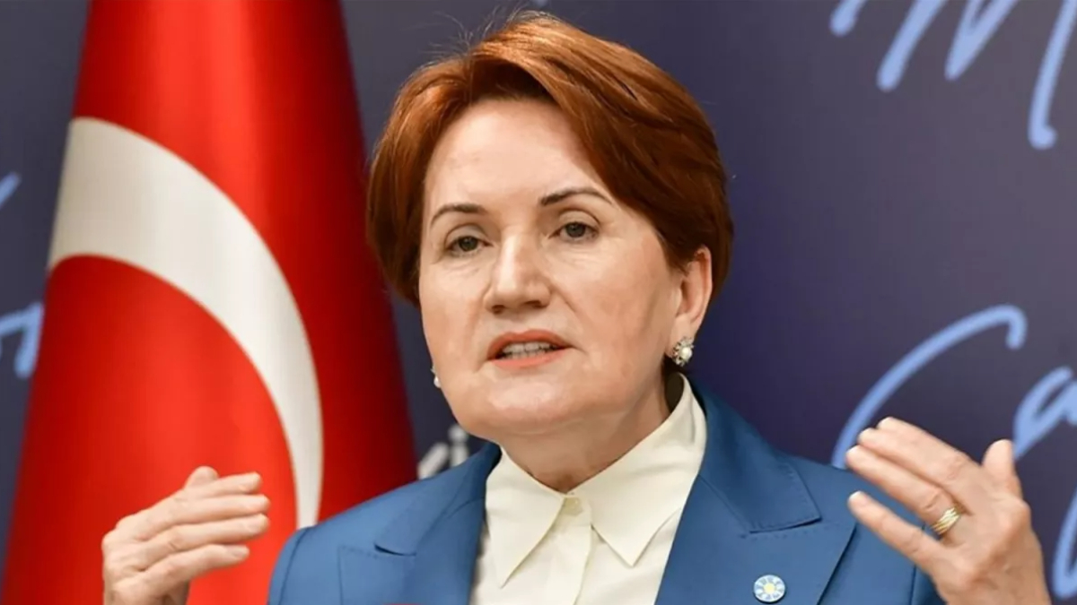Meral Akşener odasındaki özel eşyalarını toplattı