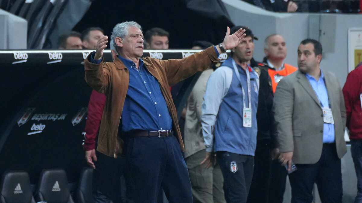 Fernando Santos ile Cenk Tosun arasında tartışma: Patron benim...