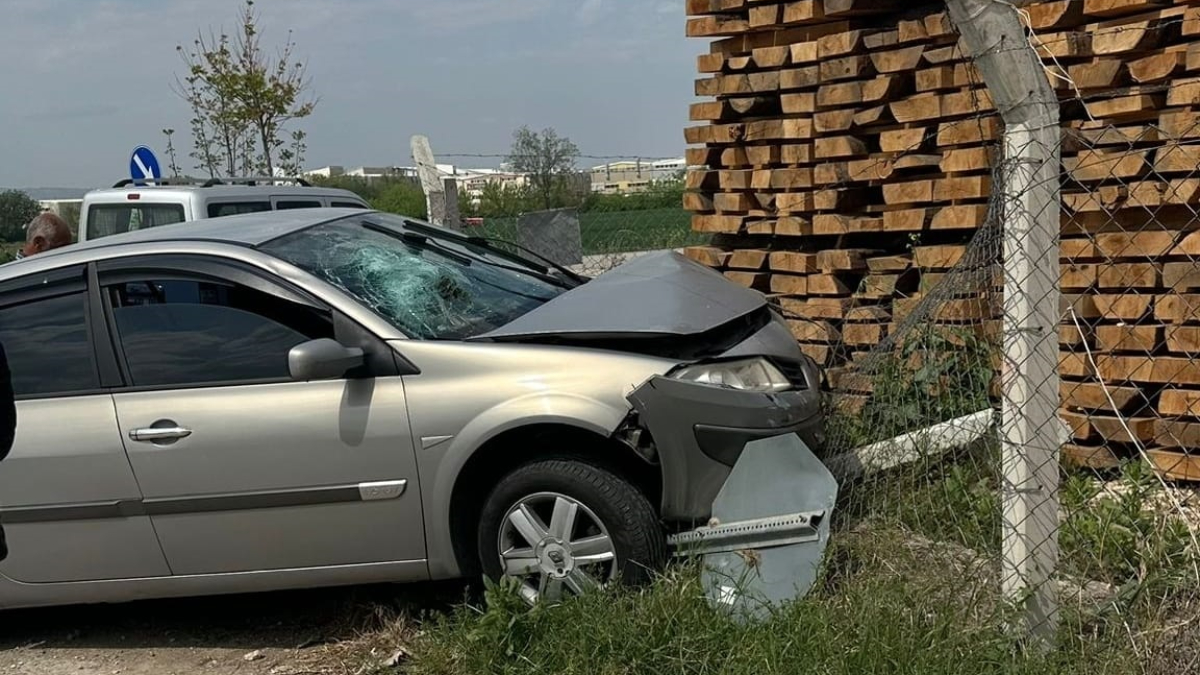 Bursa'da korkunç kaza: 1'i bebek 5 yaralı