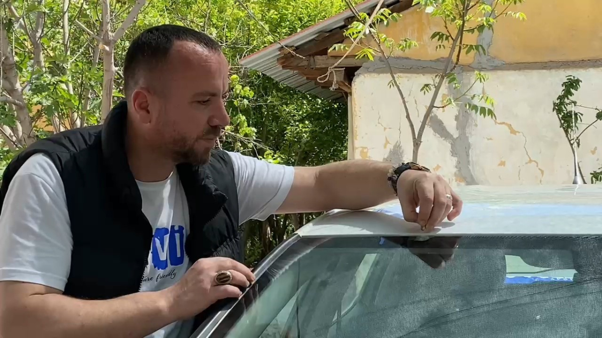 Tokat'ta aracına yorgun mermi isabet eden baba, çocuklarını düşünerek isyan etti