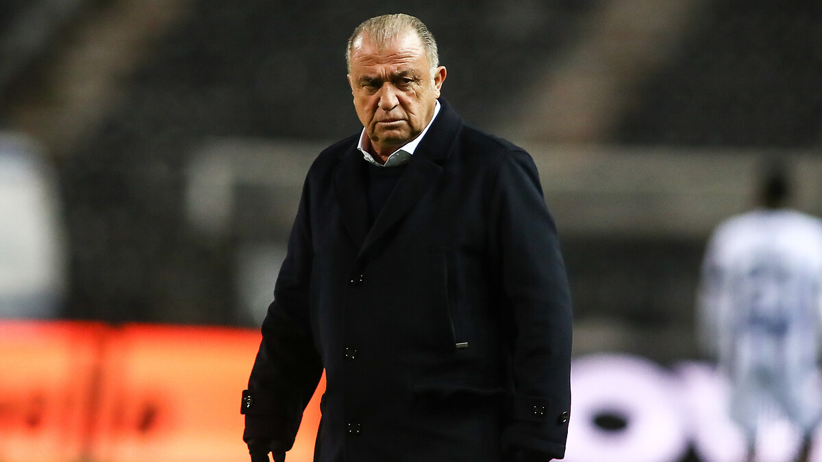 Fatih Terim'den olay açıklama: Bizim yanımızdakiler devrilmez