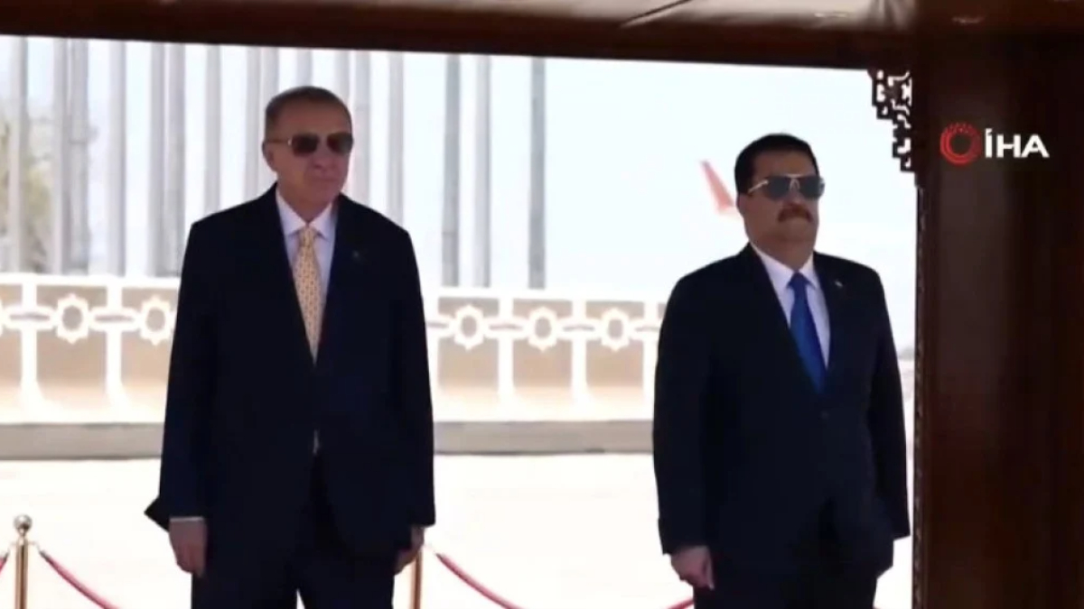 Cumhurbaşkanı Erdoğan Irak'ta: Resmi törenle karşılandı