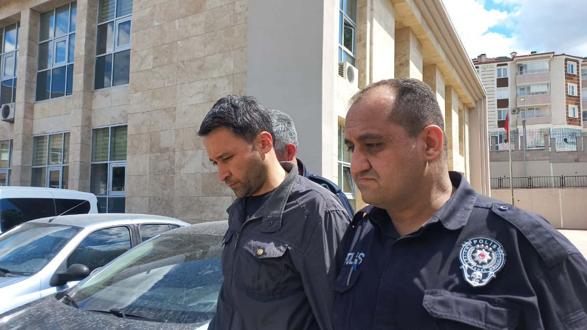 Amasya'da komşusunun burnunu kırıp, kaynar su döken saldırgan tutuklandı