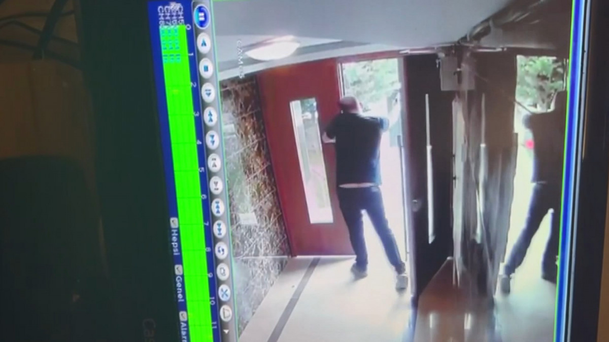 İstanbul'da şaşırtan olay: Halüsinasyon görüp kendi kendine çatıştı