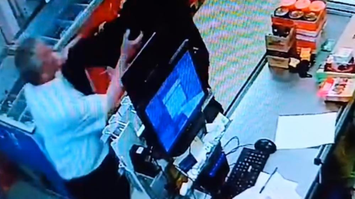 Bursa'da market alışverişine geldi: Tartışmayı ayırırken hayatını kaybetti