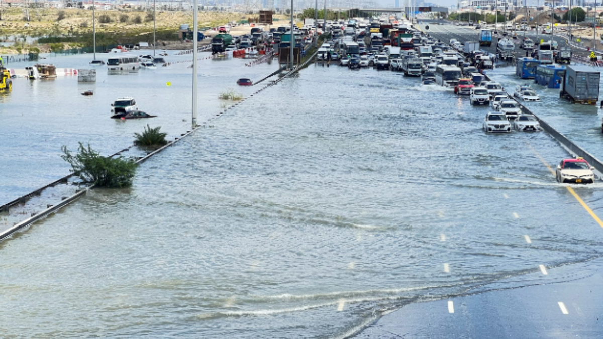 BAE sel felaketi için bütçeden 545 milyon dolar ayırdı