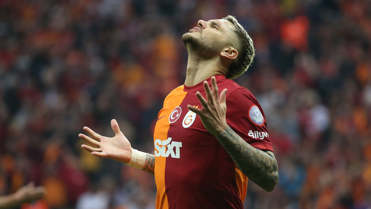 Mauro Icardi efsaneleri geride bıraktı