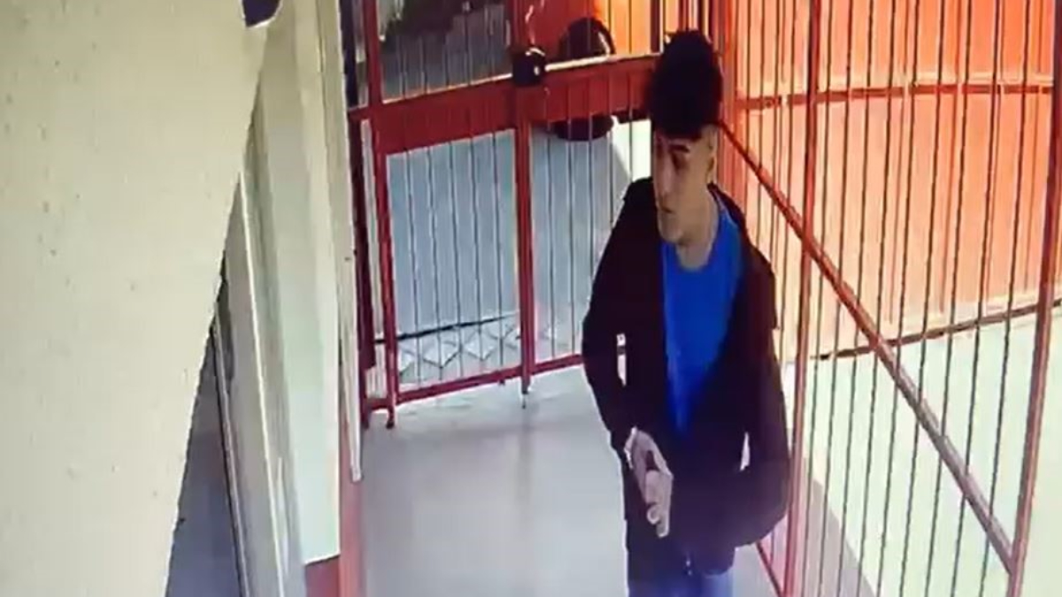 İstanbul'da okul müdürünü öldüren öğrencinin ifadesi: Annemin üzerine yürüdü, tartıştık