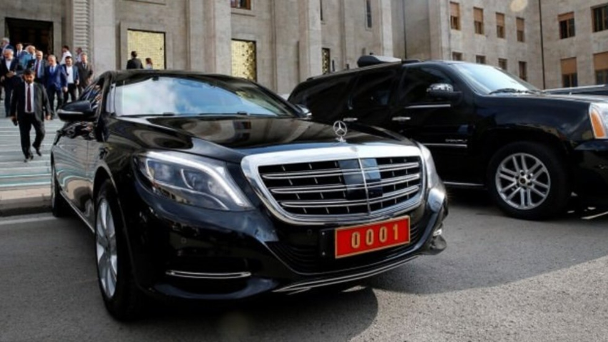 Bazı arabalarda farklı olan plaka renkleri bakın ne anlama geliyormuş…