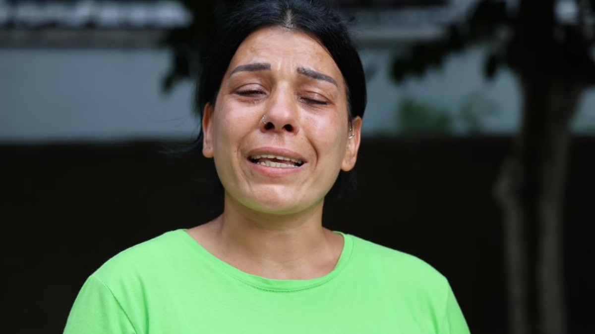 Adana'da eroin bağımlılığını yenen kadın yaşadıklarını gözyaşları içinde anlattı