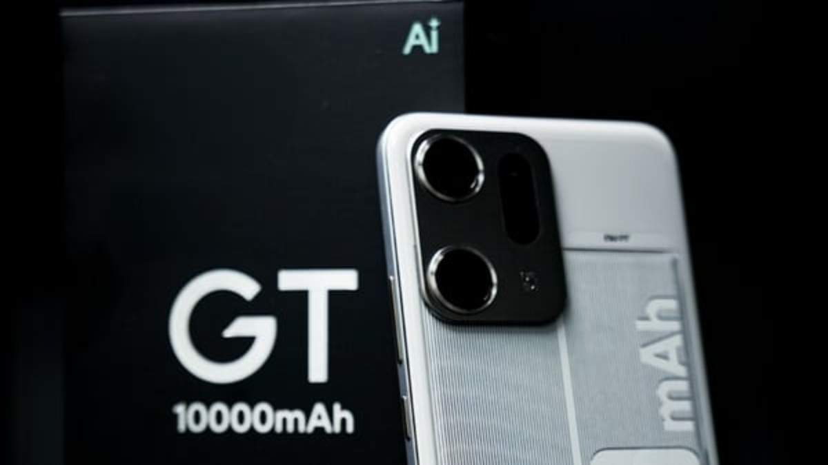 Realme GT 10000 mAh: İnce Tasarımıyla 10000 mAh Batarya Devrimi!