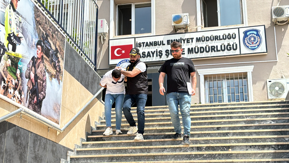 İstanbul’da kandırdığı yaşlı adamı 400 bin TL dolandırdı