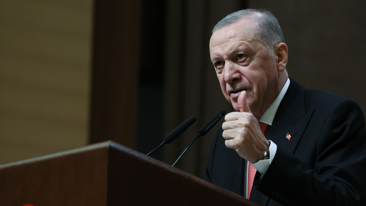 Beytülmale el uzatanın gözünün yaşına bakmayız