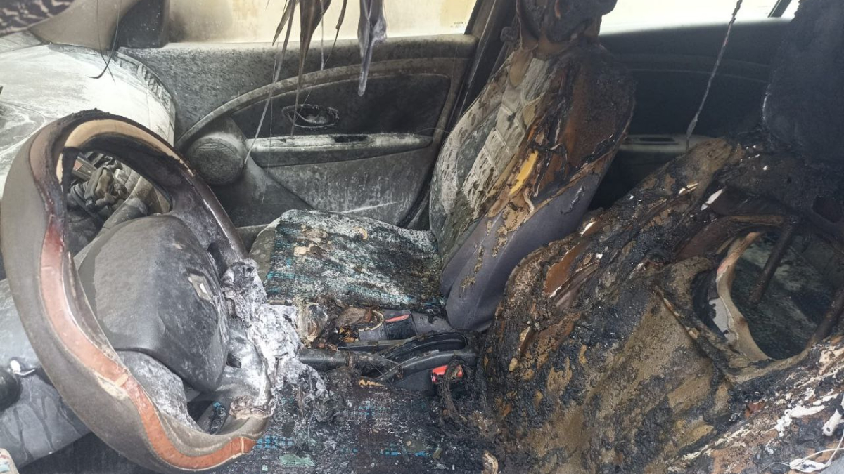 İstanbul’da tehdit etti, otomobilini yaktı