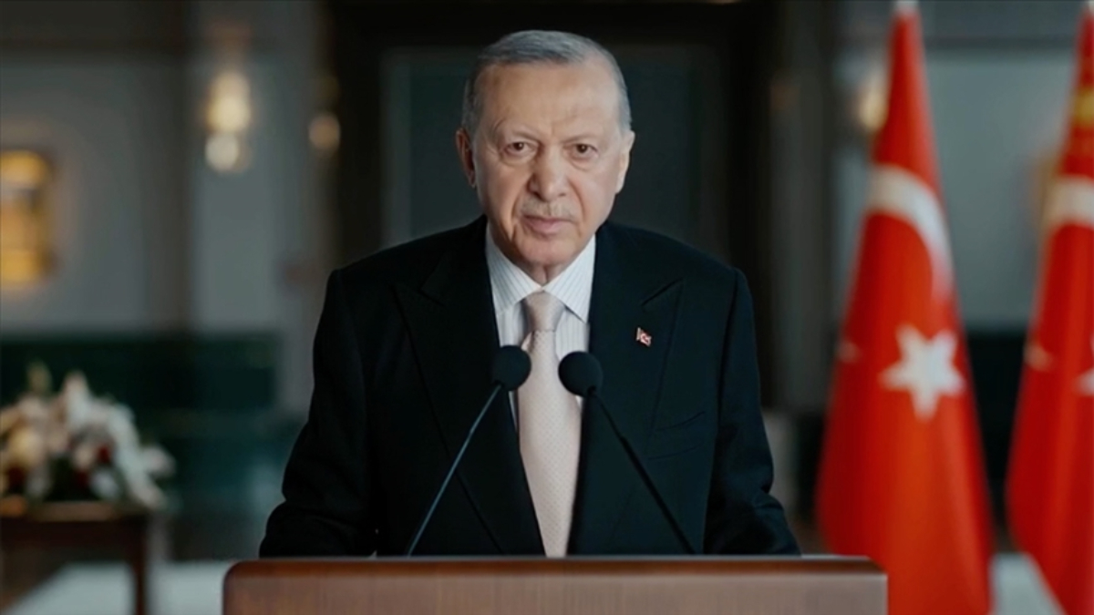 Cumhurbaşkanı Erdoğan, AK Parti teşkilatları ile bayramlaştı