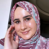 Adile Topçu