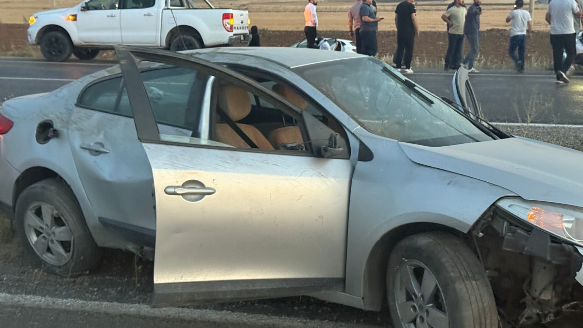 Siirt’te iki otomobil çarpıştı: 5 yaralı