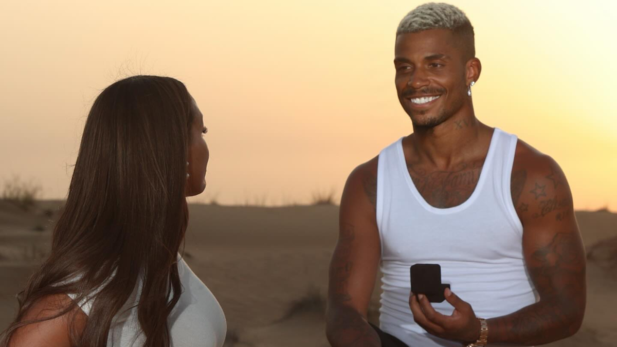 Mario Lemina’dan 2 çocuğunun annesine evlilik teklifi Mario Lemina’dan 2 çocuğunun annesine evlilik teklifi