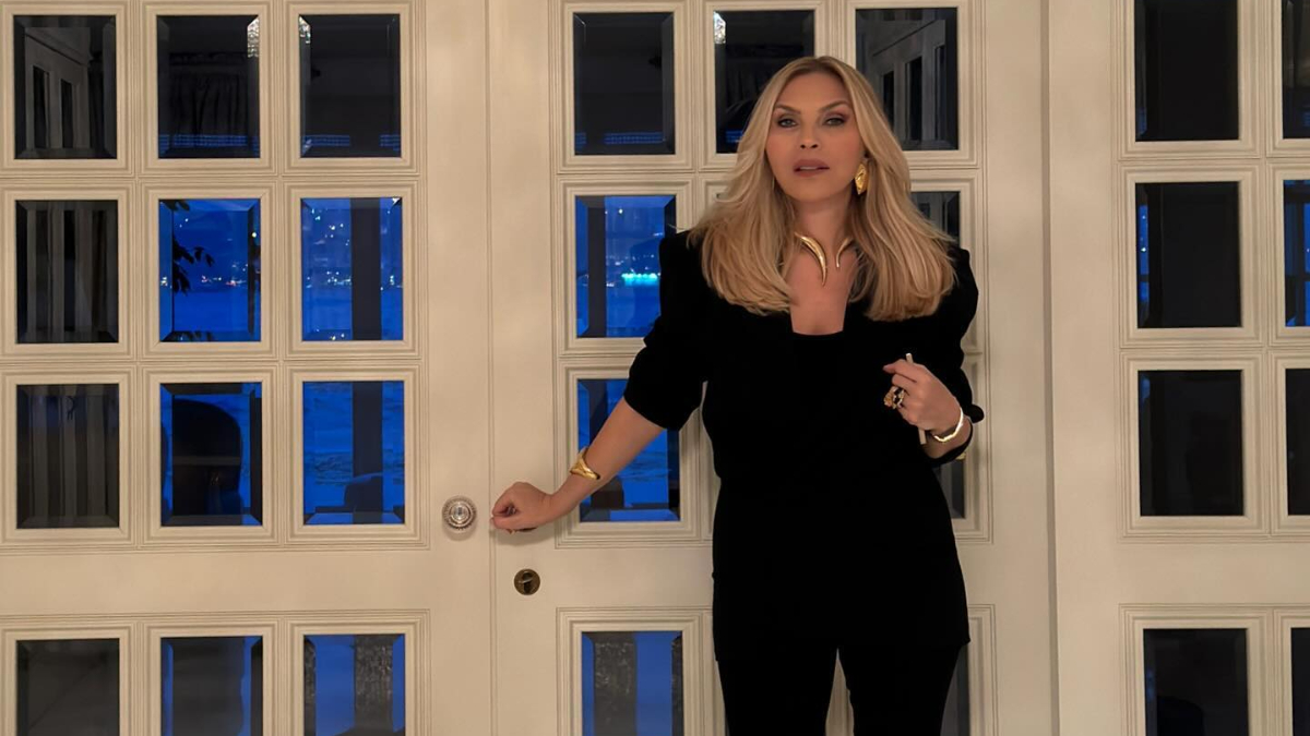 Sosyetenin ünlü ismi Arzu Sabancı kendini anlattı: “Lisede tombuldum”