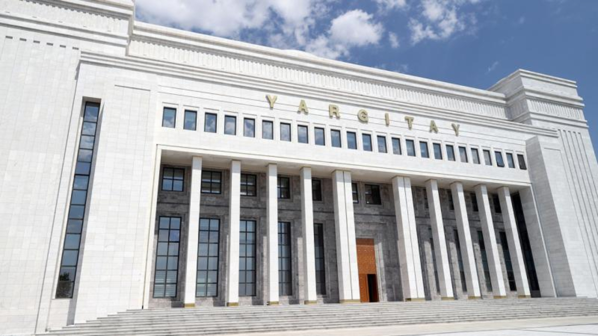 Yargıtay, sağlıkçılara şiddeti teşvik eden sosyal medya yorumuna verilen cezayı onadı Yargıtay, sağlıkçılara şiddeti teşvik eden sosyal medya yorumuna verilen cezayı onadı
