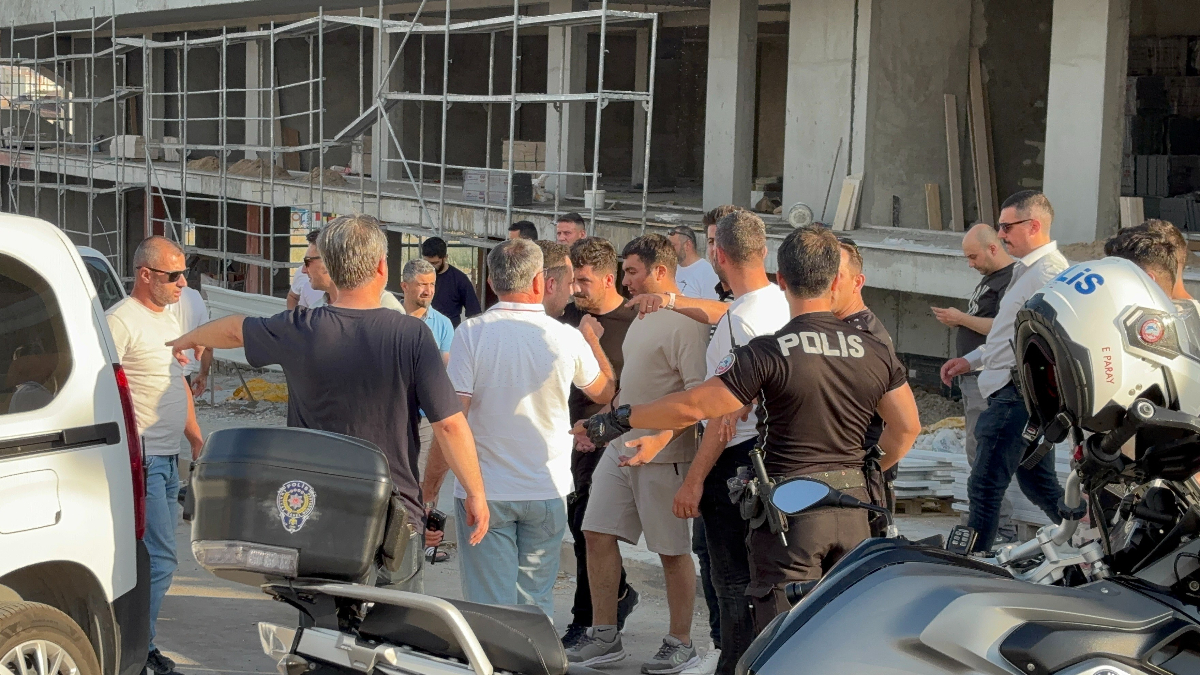 Edirne’de inşaat işçilerinin kavgasına polis biber gazıyla müdahale etti