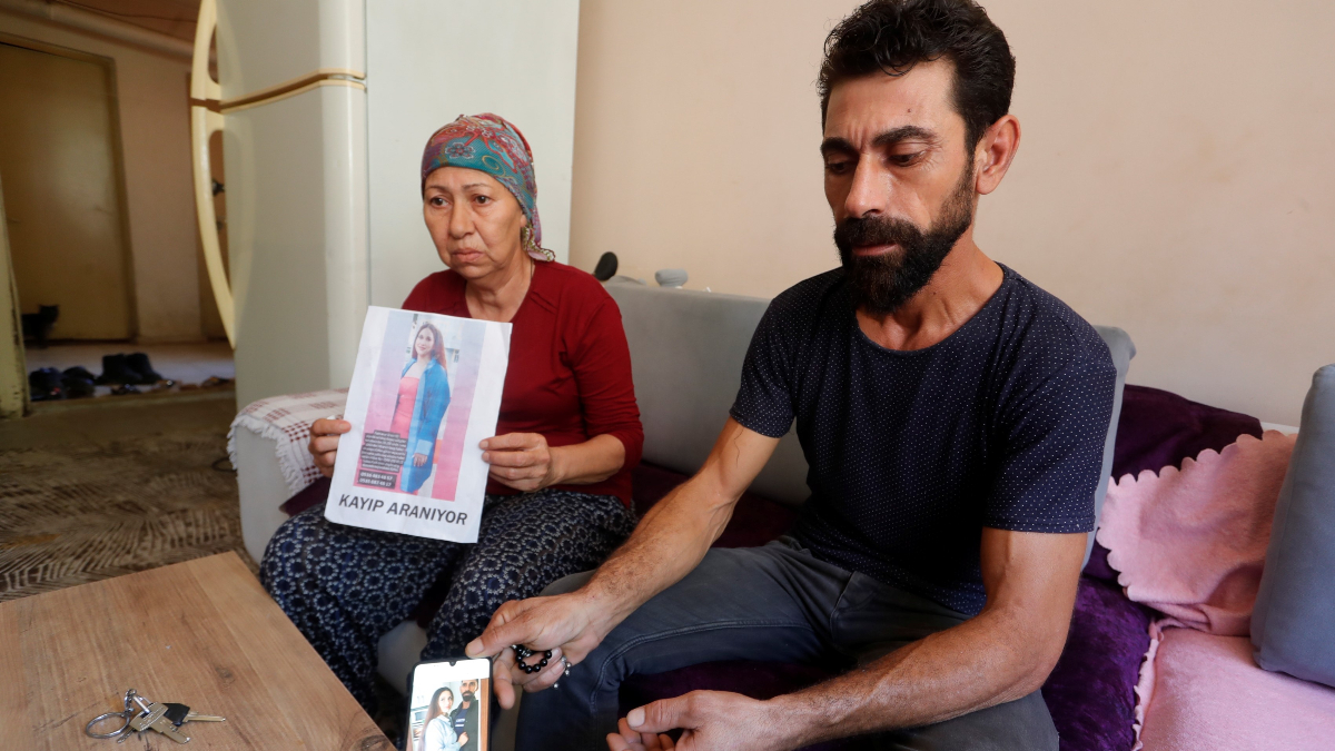 Antalya’da 13 yaşındaki Fatma Nur en son karnesini aldığı gün görüldü