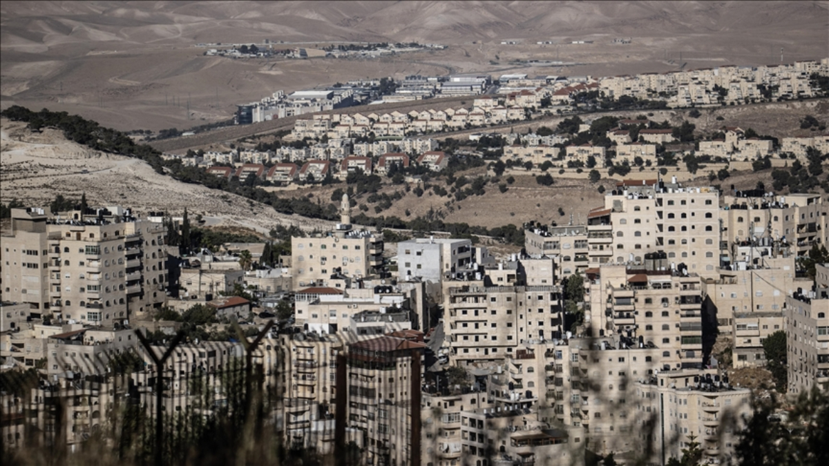 Netanyahu döneminde Batı Şeria’da yasa dışı yerleşim rekoru kırıldı Netanyahu döneminde Batı Şeria’da yasa dışı yerleşim rekoru kırıldı