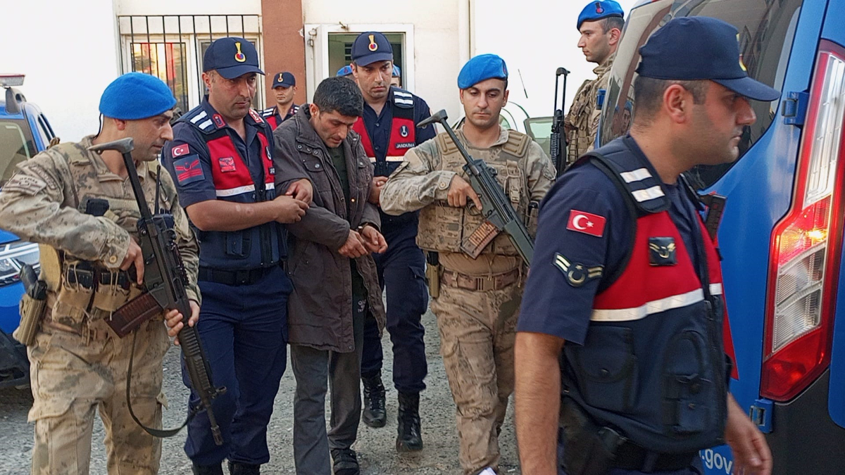 Zonguldak’ta eşini bıçaklayarak öldürmüştü: Tutuklandı