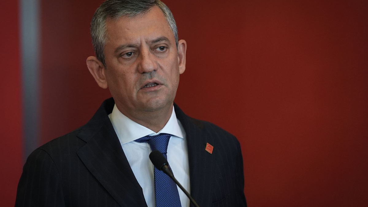Özgür Özel’e ait dokunulmazlık dosyası TBMM’de