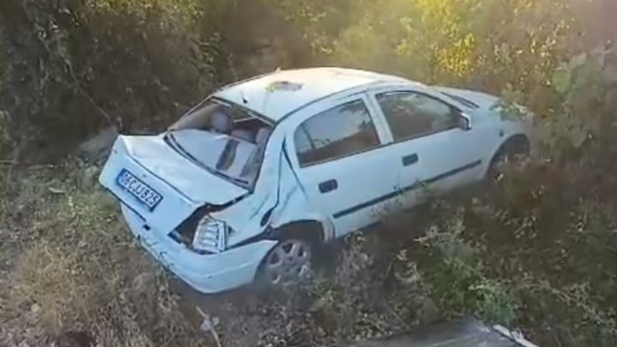 Zonguldak’ta sürücü direksiyon hakimiyetini kaybetti: Otomobil şarampole uçtu