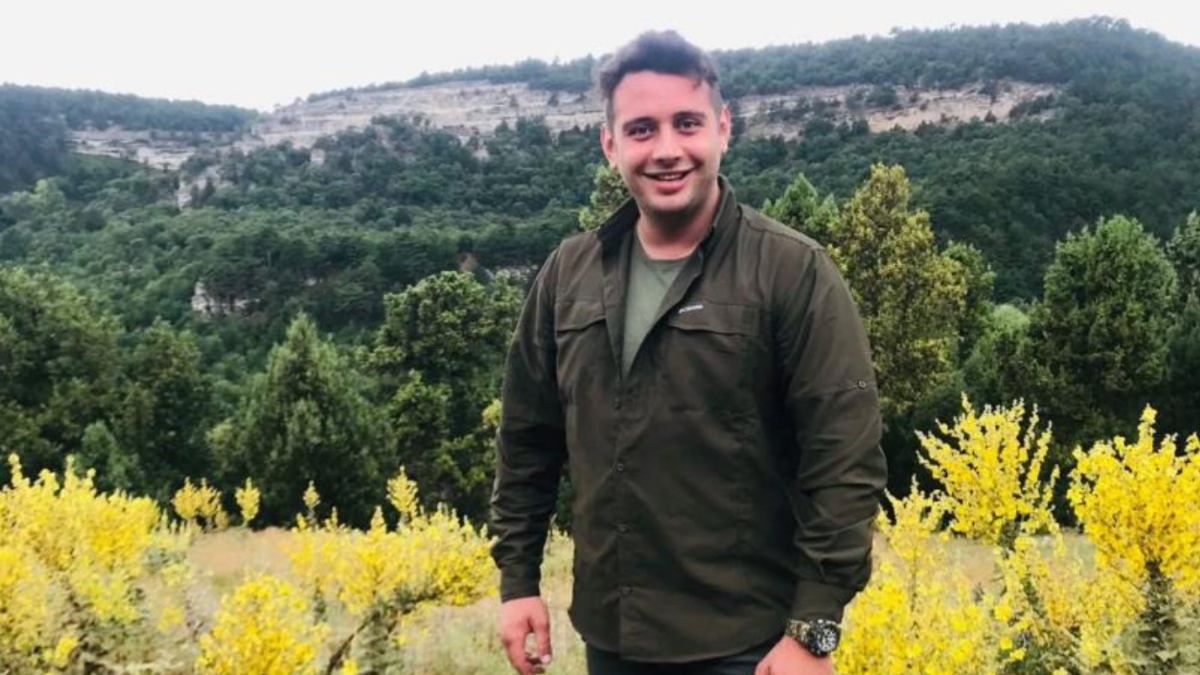 Kütahya’daki kazada motosiklet şarampole devrildi